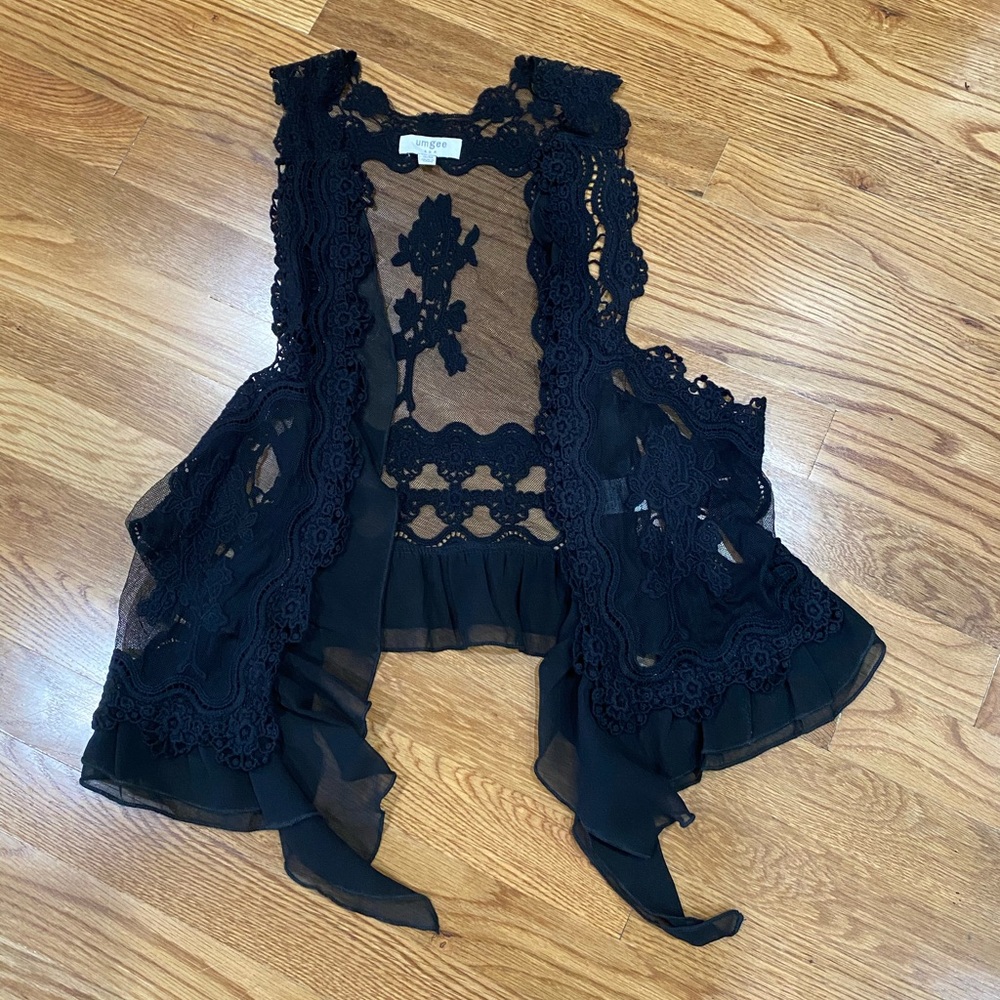 Umgee sheer vest